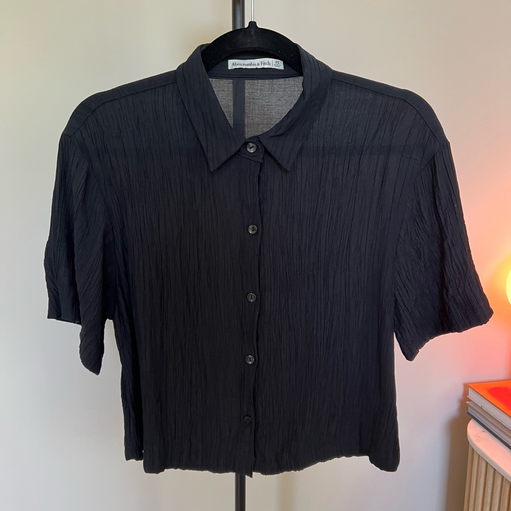 Abercrombie Black Textured Button-Up Shirt